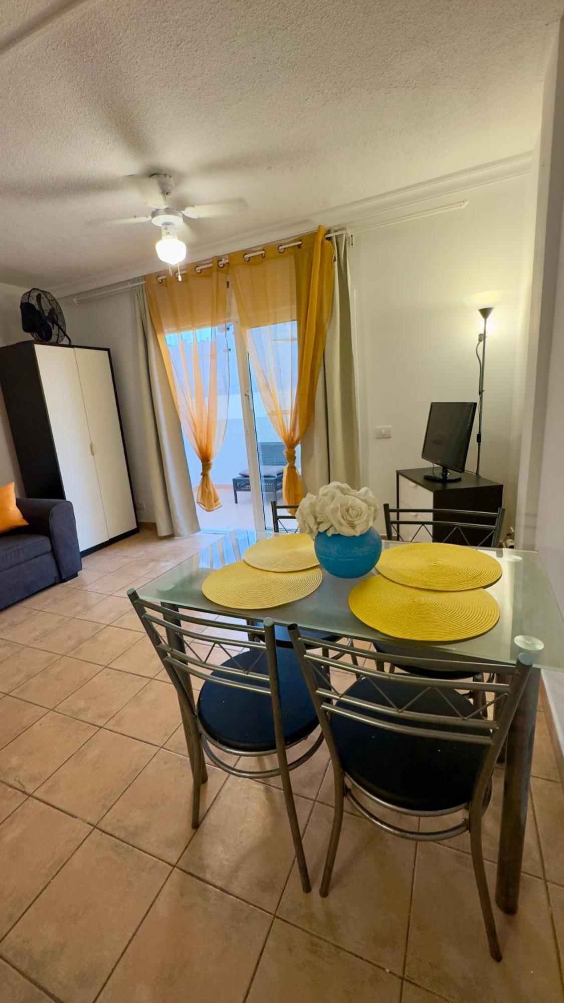 Apartamento Las Veronicas 아로나 외부 사진